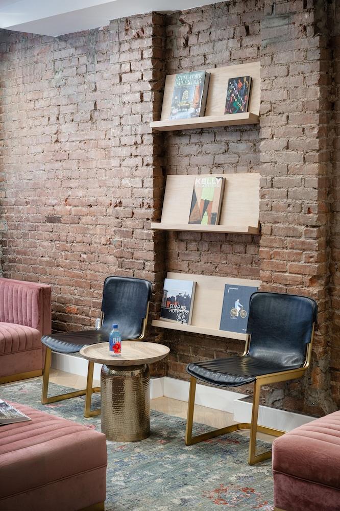 Little Charlie Hotel photo 2