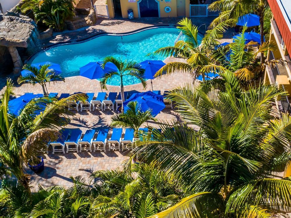 Coconut Cove All-Suite Hotel photo 29