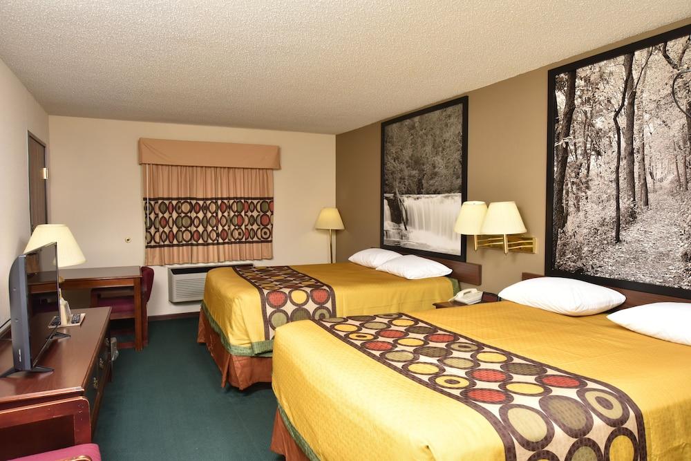 Super 8 by Wyndham Springfield/Battlefield photo 31