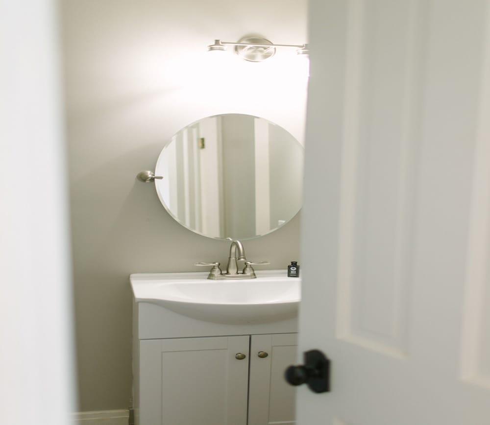 Admirals Quarters Inn photo 85
