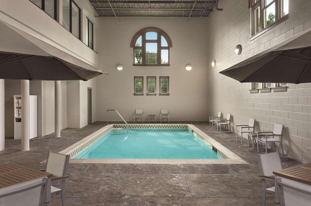Country Inn & Suites by Radisson, St. Charles Historic District photo 22