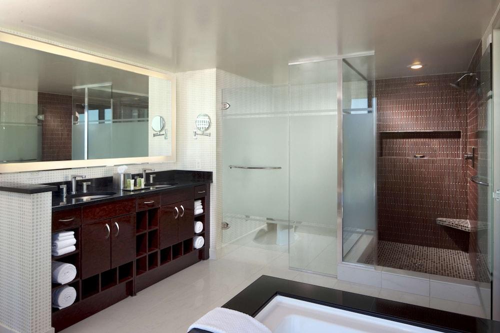 Hilton Grand Vacations Club Elara Center Strip Las Vegas photo 53