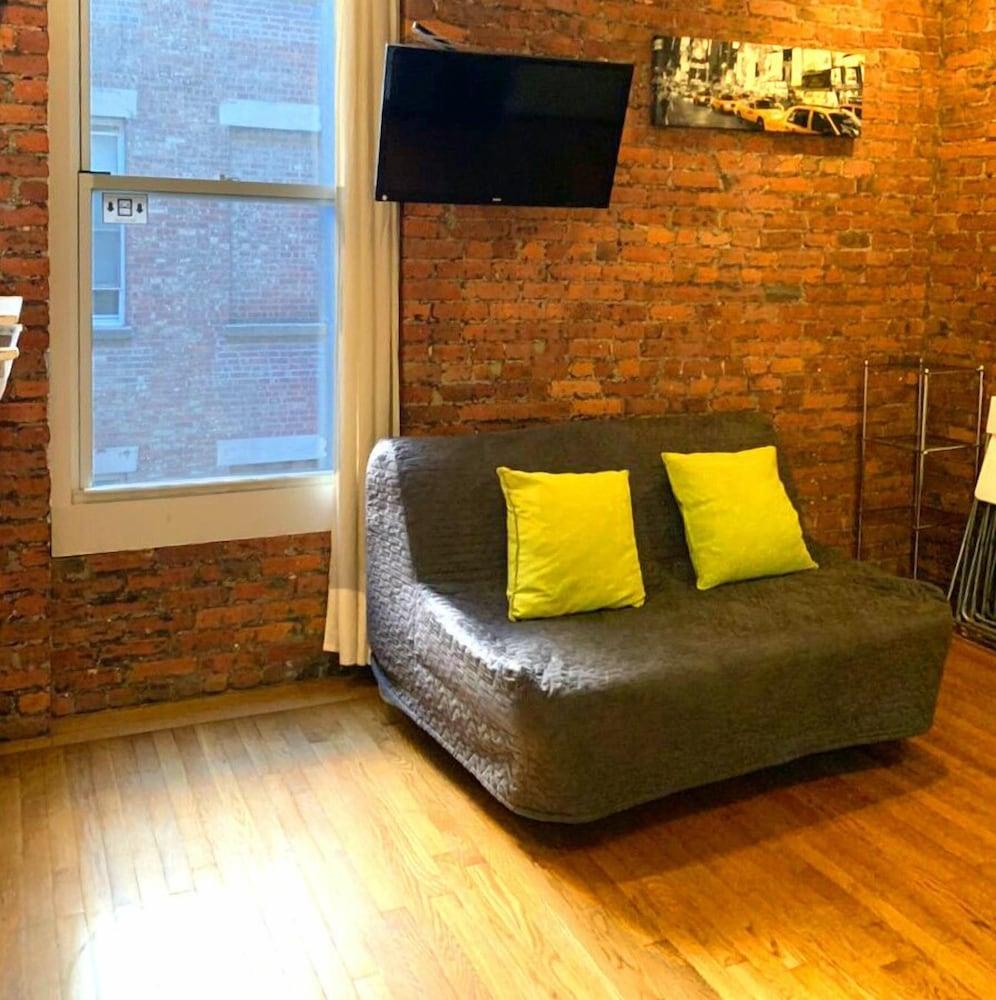 Macy Empire Apartments photo 45