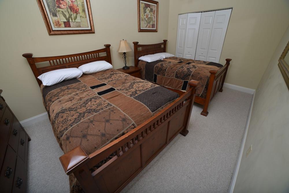 River Oaks Resort photo 67
