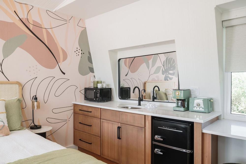 Haleys Court Boutique Motel photo 59