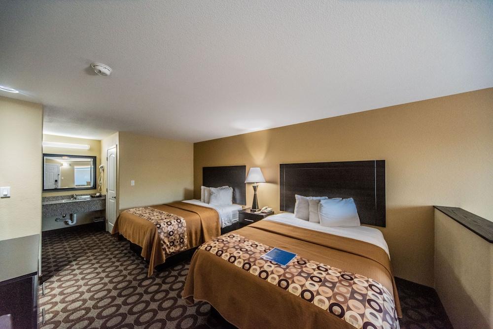 Relax Inn & Suites photo 34