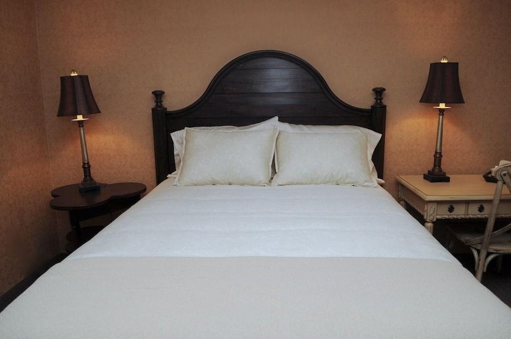 The Beaumont Inn photo 10
