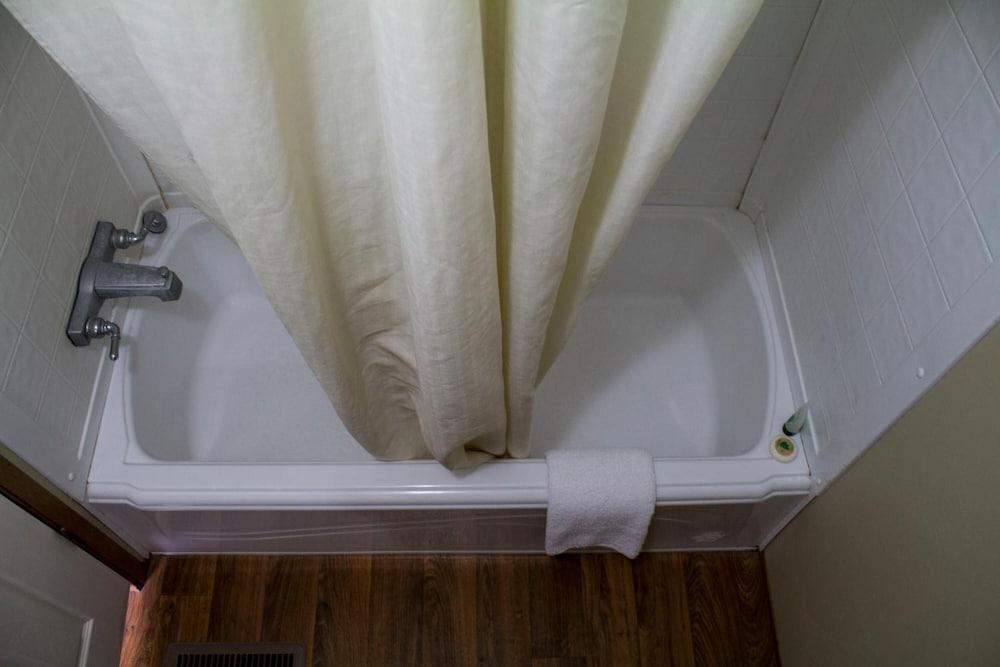 Cotulla Homes photo 20