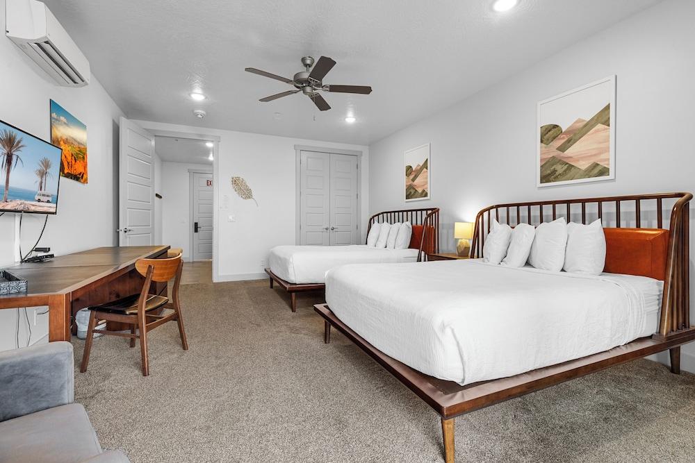 Vacation Rentals at Sand Hollow Resort photo 94