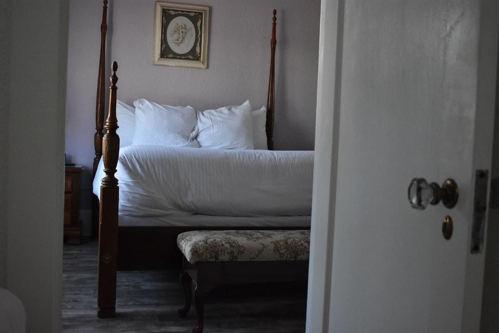 The DeLand Hotel photo 41