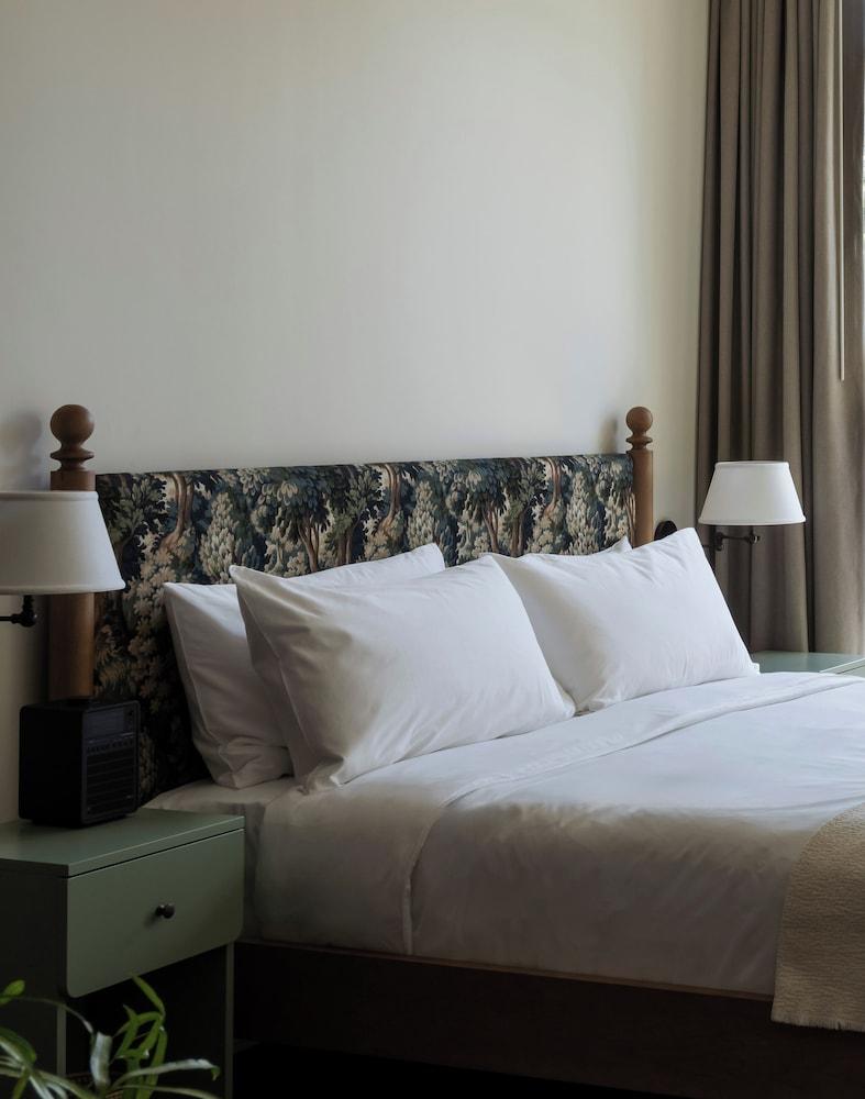 The Nickel Hotel photo 6