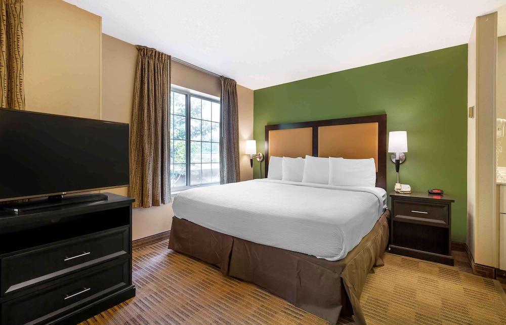 Extended Stay America Suites DC Alexandria Eisenhower Ave photo 23