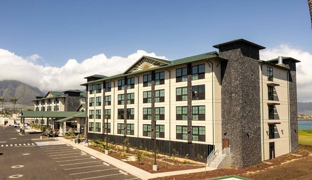 Hampton Inn & Suites Maui North Shore photo 38