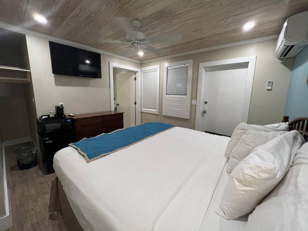 Seashell Motel photo 11