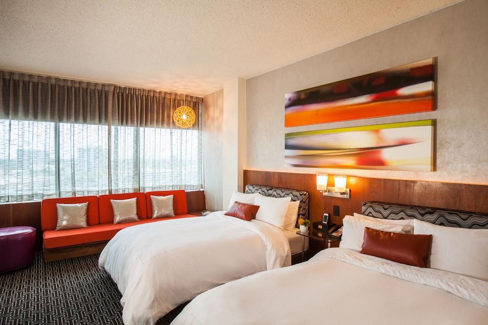 Hotel Derek photo 13