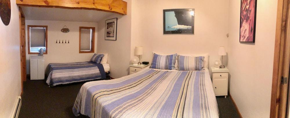 Driftwood Inn and Seaside Lodges photo 16