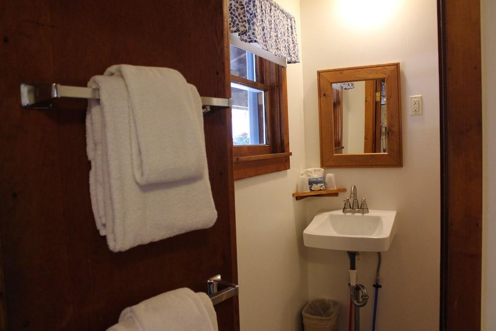 Blueberry Hill Motel photo 17