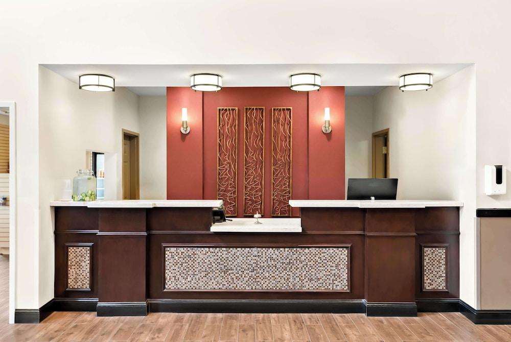 Best Western Palmyra Inn & Suites photo 5