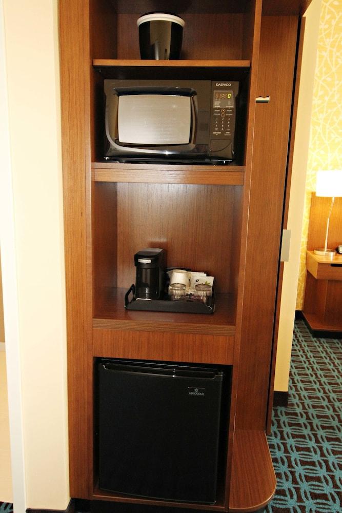 Fairfield Inn & Suites by Marriott London photo 12
