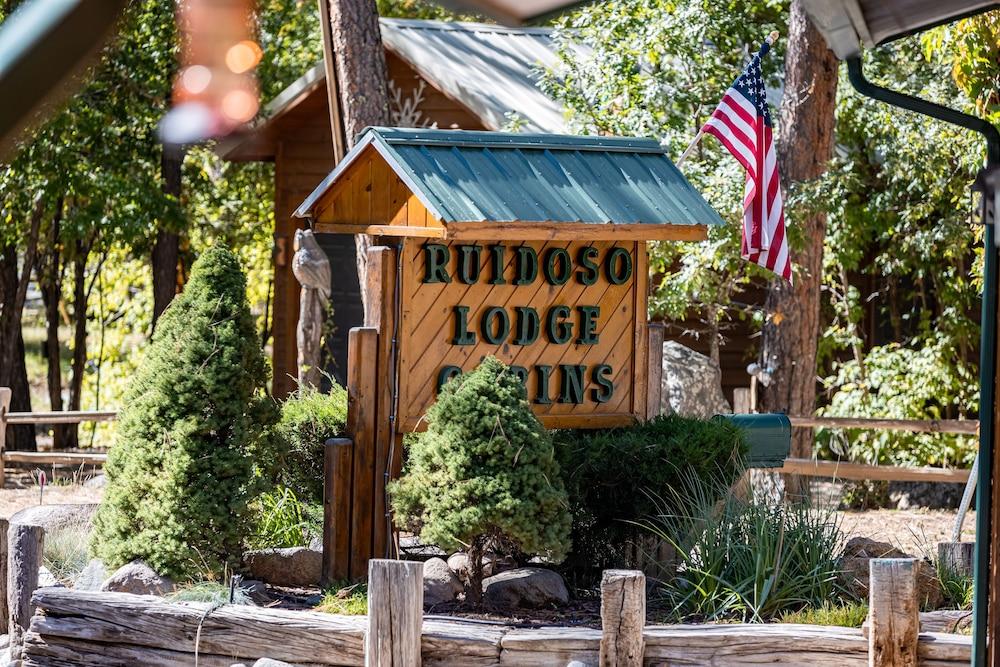 Ruidoso Lodge Cabins photo 100