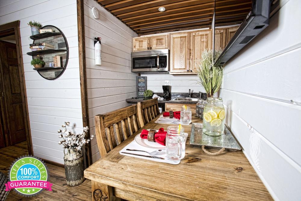 Life's Suites photo 18
