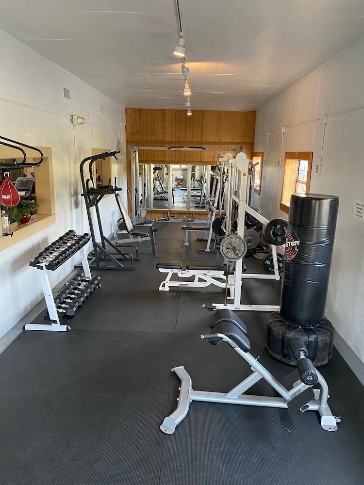 Crown Point Resort photo 33