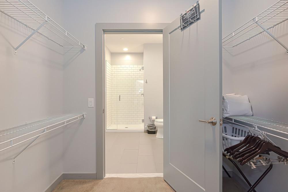 Global Luxury Suites Downtown Providence photo 84