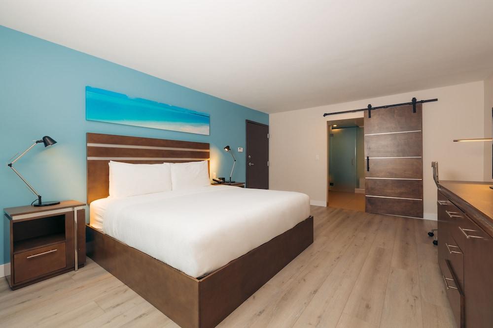 The Cove Hotel, Long Beach photo 14