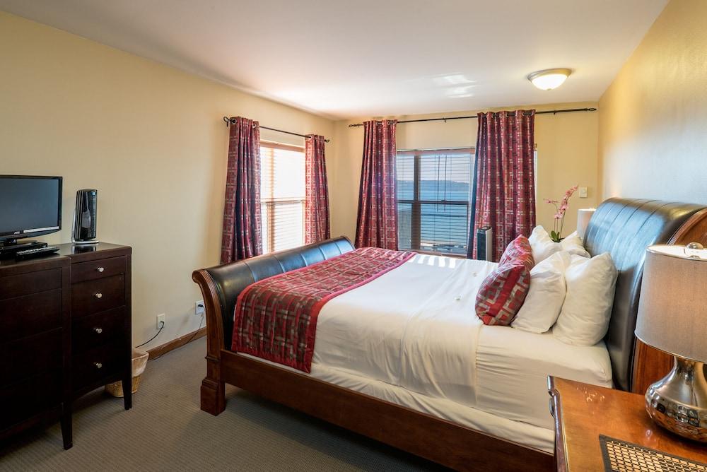 Camano Island Inn photo 16