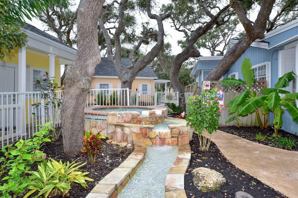 Pelican Bay Resort photo 48