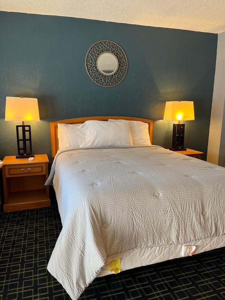 American Inn photo 6