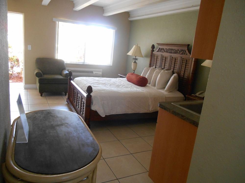 The Bayside Inn & Marina photo 50