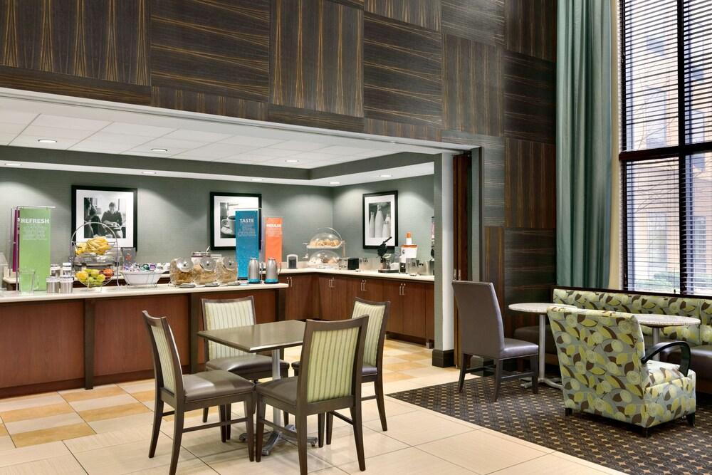 Hampton Inn & Suites Mahwah photo 35