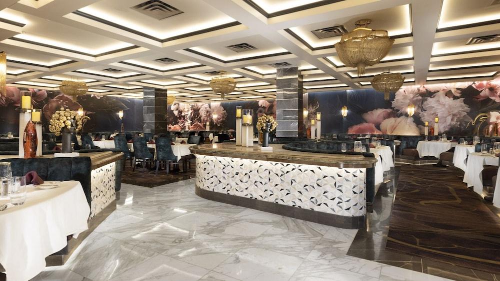 Montego Bay Resort Casino by Peppermill Resorts photo 11