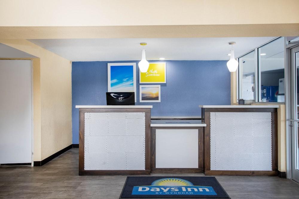 Days Inn by Wyndham Apopka/Orlando photo 4