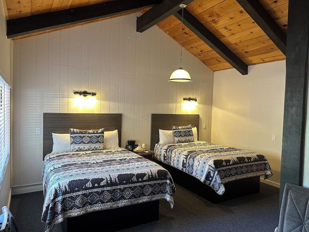 Lee Vining Motel photo 18