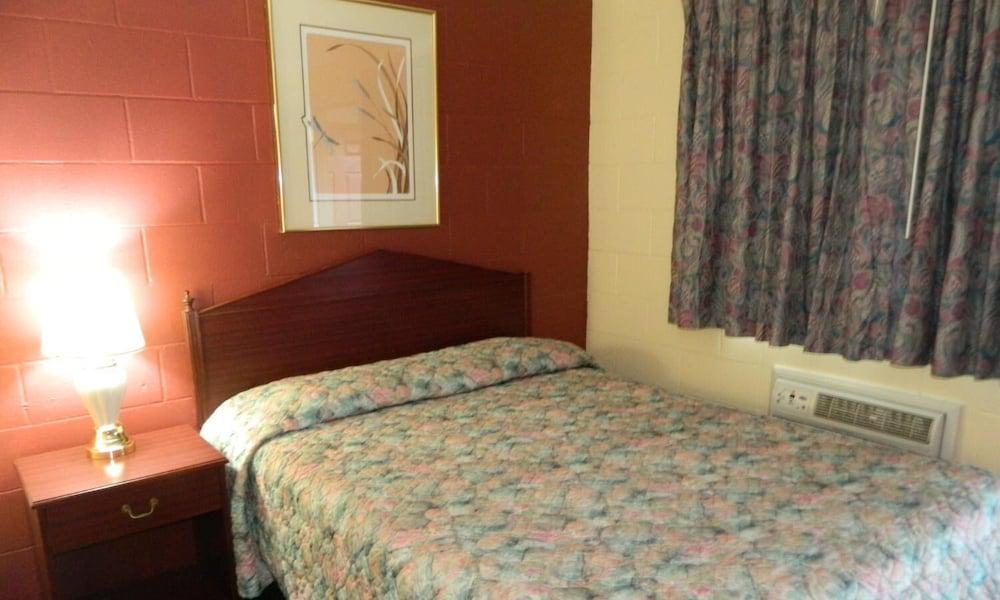 Relax Inn photo 6