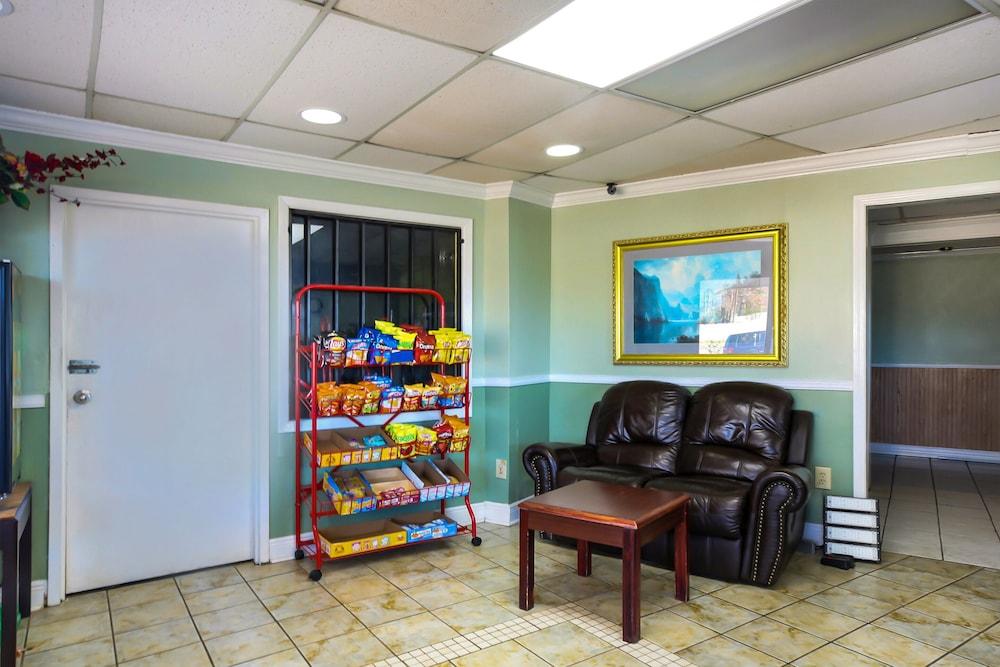 OYO Hotel Jackson South I-55 photo 2