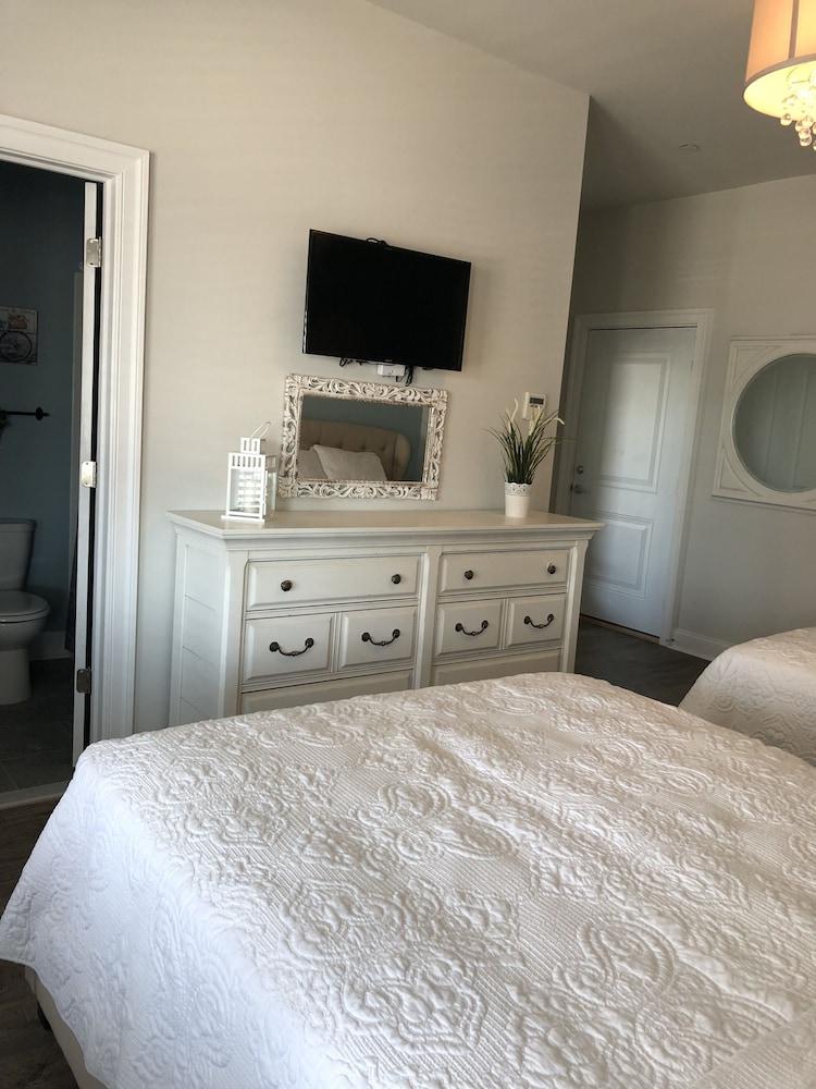 Ocean Manor Inn photo 19