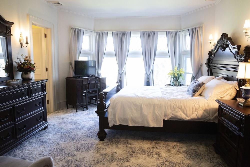 Hazeltine Boutique Hotel BnB photo 9