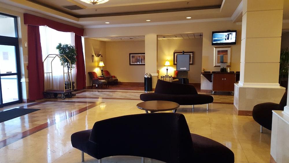 Ramada Plaza by Wyndham Atlanta Airport photo 17