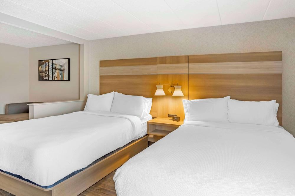 Best Western Plus Heritage Rail Inn & Suites photo 13