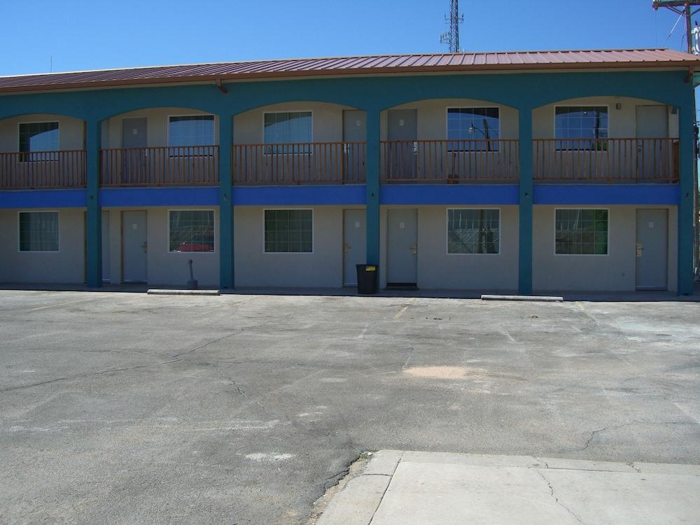 La Hacienda photo 39