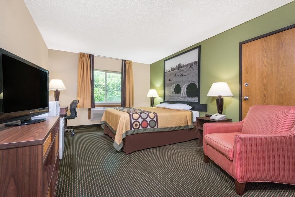 Super 8 by Wyndham Olney photo 4