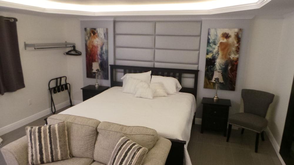 Island House Hotel photo 27
