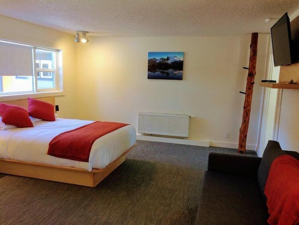 Heliotrope Hotel photo 21
