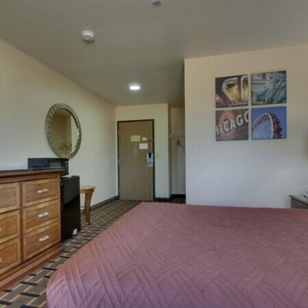 Heritage Grand Inn photo 25
