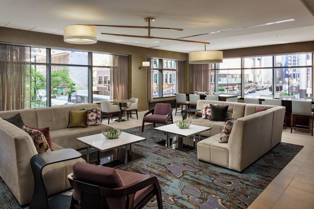 Residence Inn by Marriott Chicago Downtown / River North photo 3