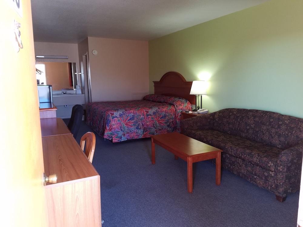 Cisco inn photo 10