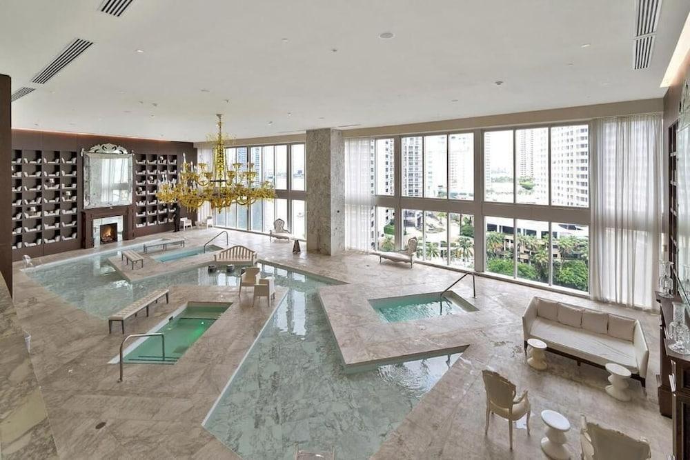 Miami Brickell Condos photo 16